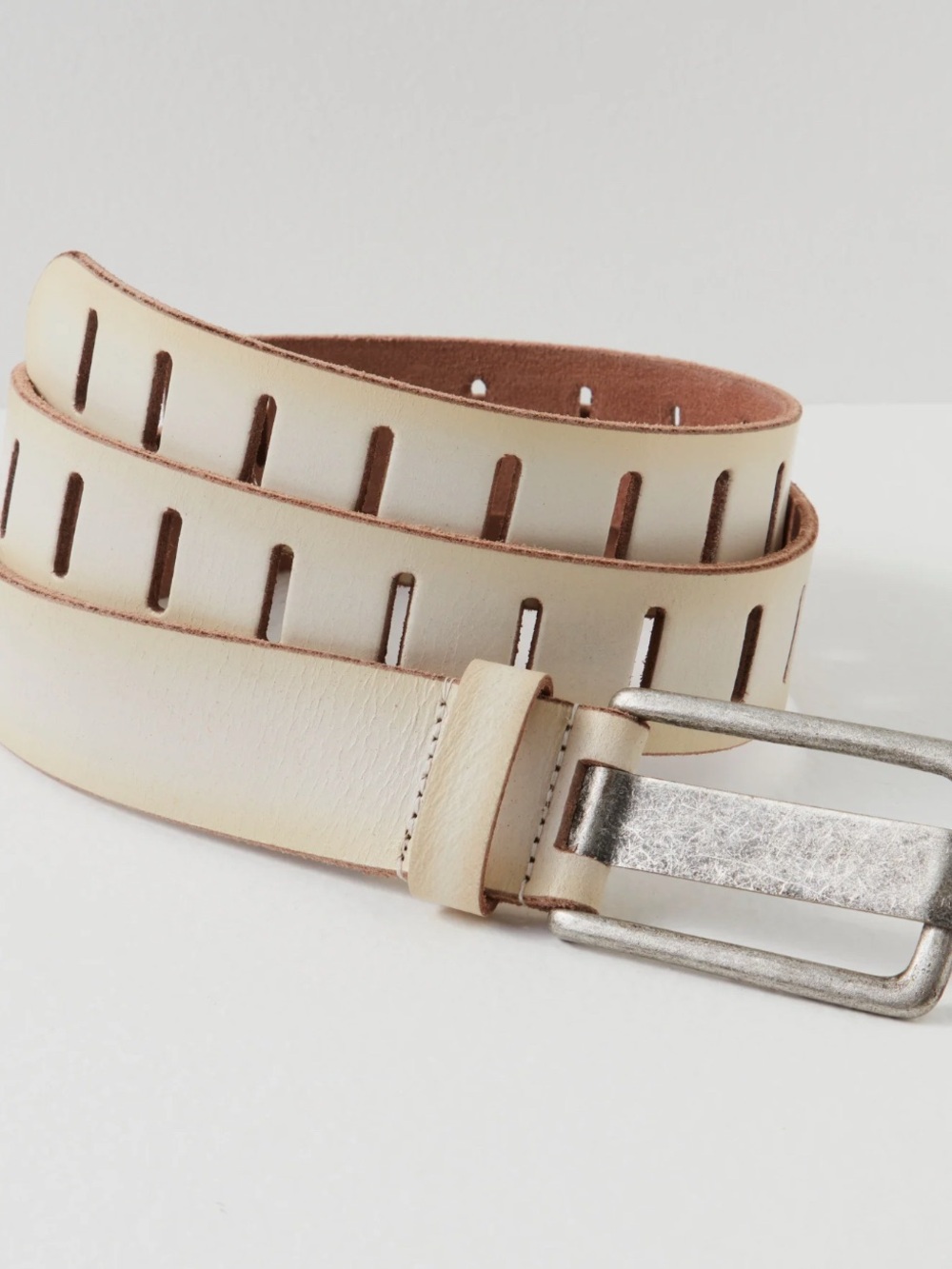 Free People We The Free Jona Belt Size M/L RT $38 NWT - Distressed Ivory